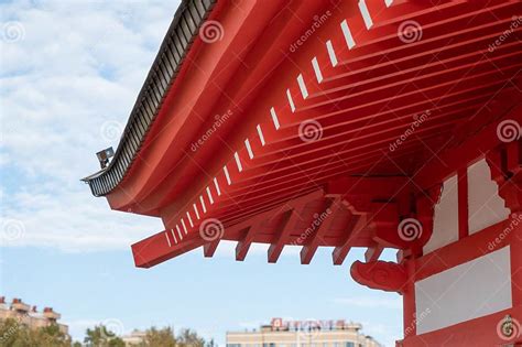 Temple Roof Designs, Traditional Japanese Pagoda Roof Stock Image - Image of kawaguchi, temple ...