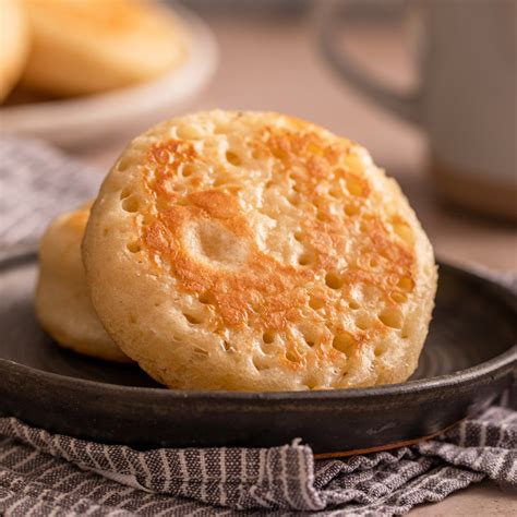 Easy Crumpets Recipe Without Yeast | Deporecipe.co