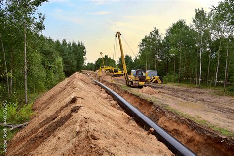 Construction Gas Pipeline Project. Natural Gas and Crude oil ...