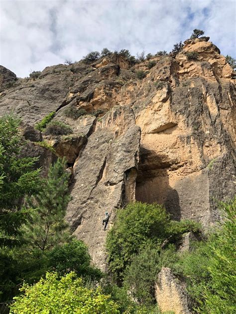 Rock Climbing in Ten Sleep Canyon - Wyoming Mountain Guides