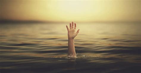 12 Tips for Surviving When You Feel Like You're Drowning