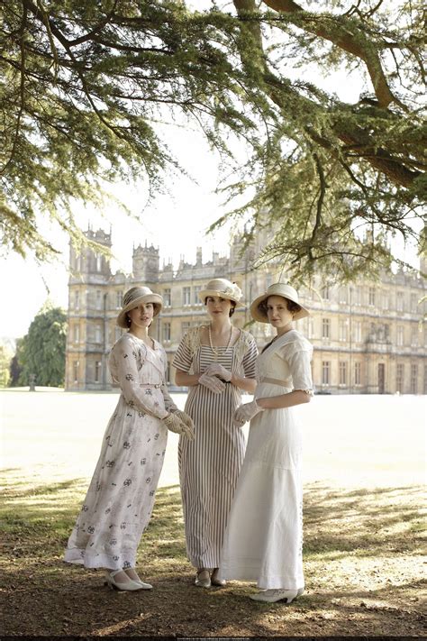 Downton Abbey Series 3 Mary & Matthew's Wedding | Downton abbey, Downton abbey fashion, Downton ...