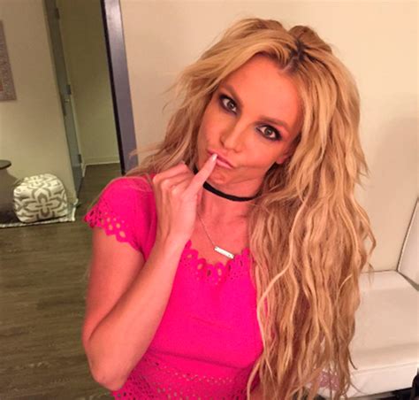 Britney with dark eyebrows appreciation thread - Britney Community ...