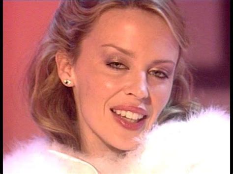 Kylie Minogue - Santa Baby (TOTP 2000) | Kylie minogue, Kylie christmas ...