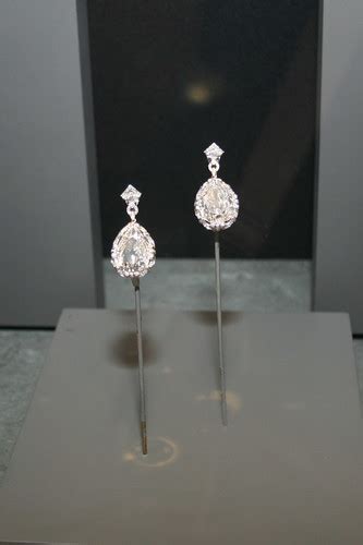 Marie Antoinette Diamond Earrings | These two large, pear-sh… | Flickr