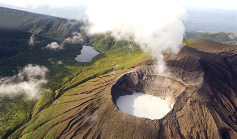 Costa Rica’s Rincon De la Vieja Volcano Registers Strong Eruption