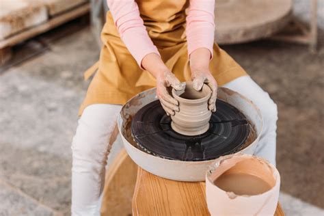 pottery wheel classes minneapolis - Viki Klinger