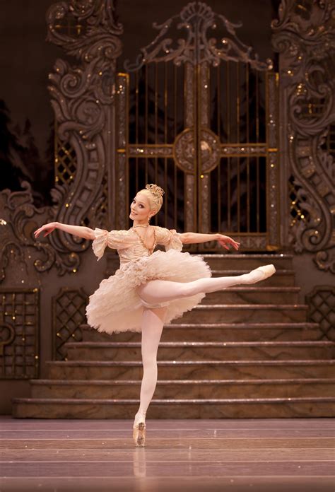 The Royal Ballet S Nutcracker Saves Christmas The Won - vrogue.co