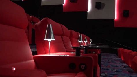 Salas VIP y cine en 4D llegan a Barranquilla - YouTube