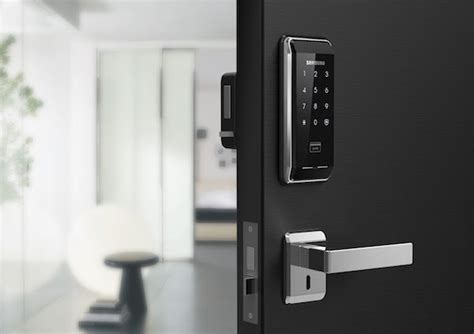 Samsung Digital Door Lock With Keyless Touchpad Security | HolyCool.net