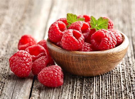 The #1 Best Berry for Weight Loss, Says Dietitian — Eat This Not That