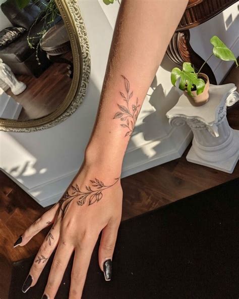 10+ Vine Flower Tattoo Ideas That Will Blow Your Mind!
