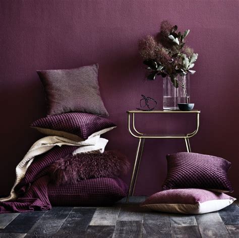 Do you need more reasons to have this color in your interior decor?