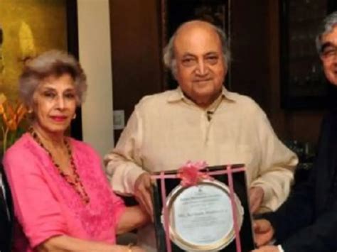 Keshub Mahindra Children | Keshub Mahindra Died At 99, Wife, Son