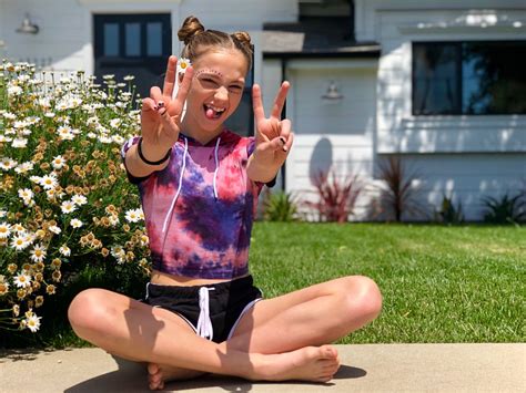 Jayden Bartels #jaydenbartels #teenmodel #dancer #feet #toes (With ...