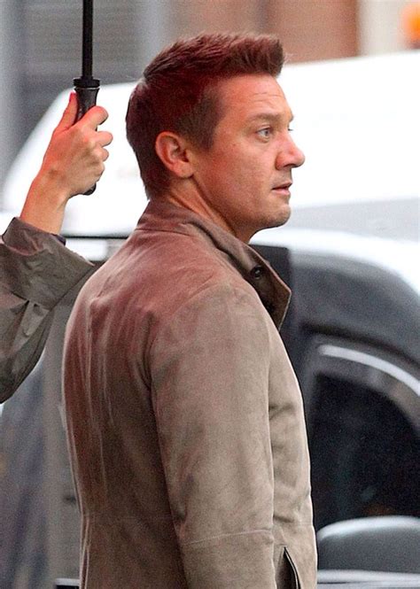 Jeremy Renner Filming ‘Mission: Impossible 5′ In London