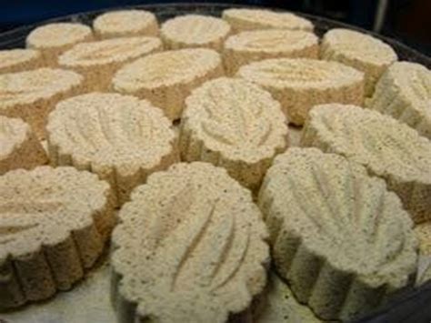 Senarai BISKUT RAYA TRADISIONAL