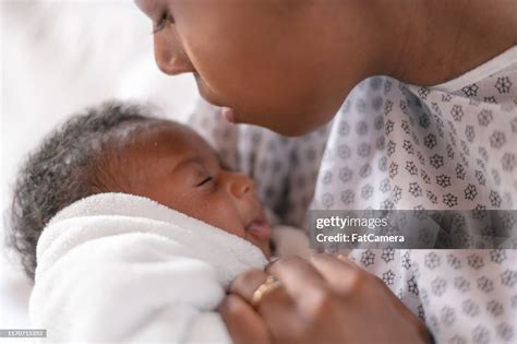 A Newborn And Mother In A Hospital High-Res Stock Photo - Getty Images