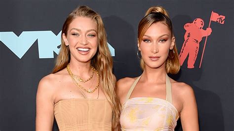 Sexy Sisters: Gigi and Bella Hadid's Hottest Selfies | Entertainment Tonight