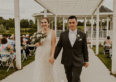 5 Best Wedding Venues in Rochester, NY - emilywatkinsphoto.com