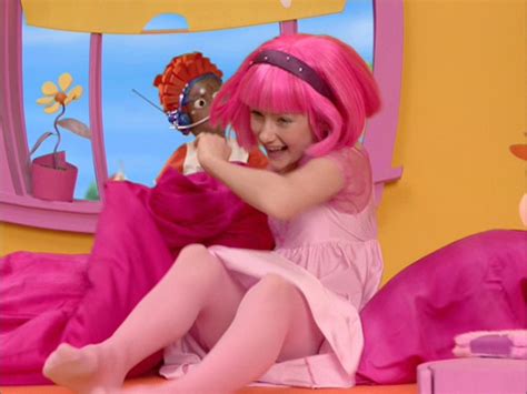 Lazy Town Stephanie Hot | LazyTown Biography | Brooke | Pinterest ...