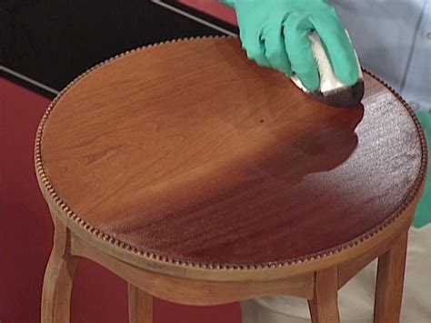 How To Apply Wood Stain With A Rag