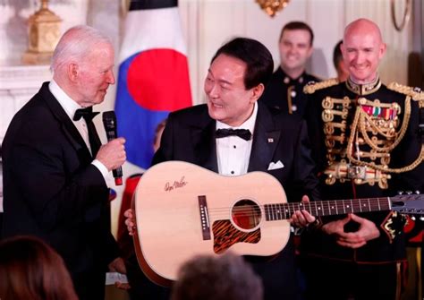 South Korea's Yoon sings American Pie at White House state dinner, World News - AsiaOne