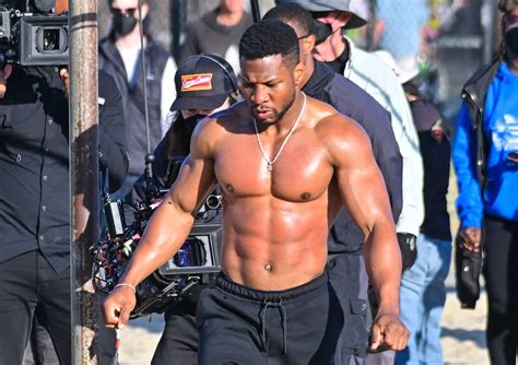 Jonathan Majors Shatters Twitter With Massive Physique In ‘Creed III’ Pics