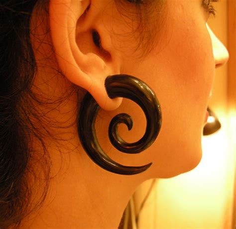 Black Spiral Ear Stretcher Stretching Earlobes Gauge - Etsy