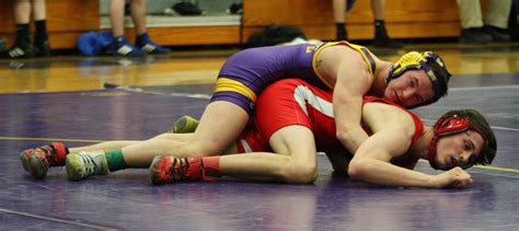 Wildcat/Miner wrestling moves to 6-13