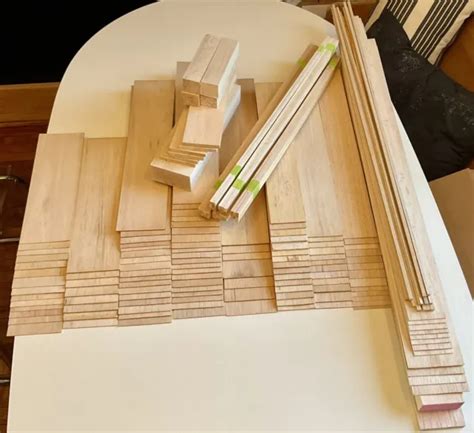 E. LARGE LOT Balsa Wood Sheets / Blocks / Sticks (For R/c Model airplane Kit) EUR 130,06 ...