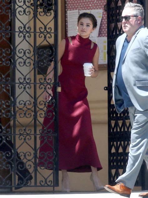 Selena Gomez at David Henrie and Maria Cahills Wedding -10 - GotCeleb
