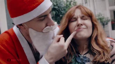 BAD SANTA and CHRISTMAS BLOOPERS - YouTube