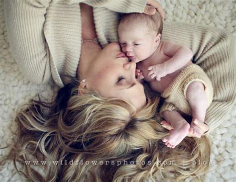 Beautiful Baby and Mom Photos