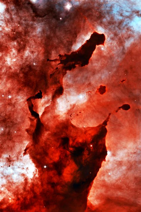 Gas and dust in the Eta Carinae #Nebula. Looks like blood Carl Sagan Cosmos, Hubble Space ...