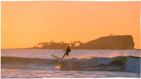 Surfs up at these Sunshine Coast hotspots - Visit Sunshine Coast