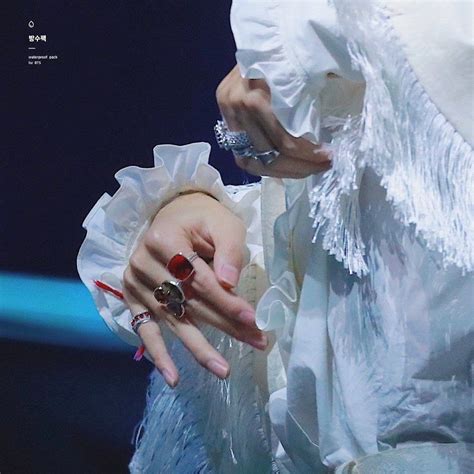 BTS's V Is The King Of Glamorous Rings - Here Are 6 Moments To Prove It ...