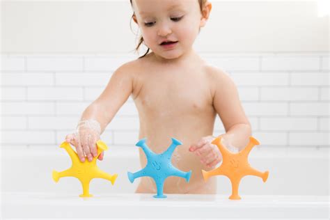 Starfish Suction Bath Toys - Project Nursery