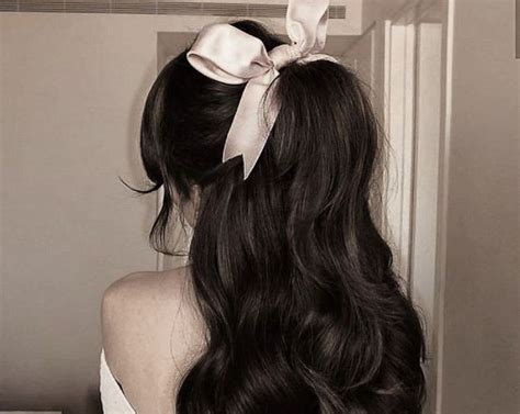 Pin by 𝒞𝒶𝓉𝓉𝓎☆ on ☆ Coquette ☆ | Hair styles, Ribbon hairstyle, Hair inspiration