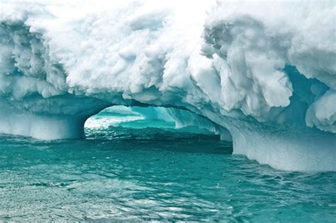 Stunning Photos of The Otherworldly Beauty of Antarctica's Iceberg - Snow Addiction - News about ...