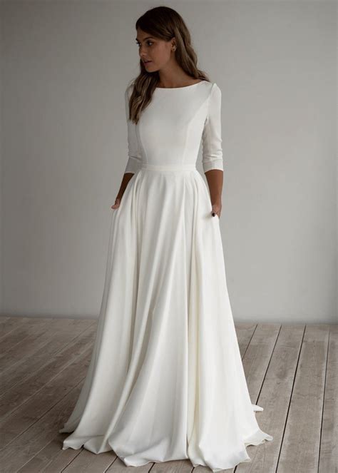 3 4 Sleeve Wedding Dresses Best 10 3 4 sleeve wedding dresses - Find ...