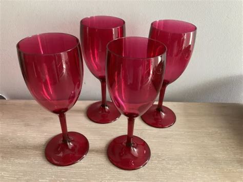 4 RED PLASTIC Wine Glasses £3.50 - PicClick UK