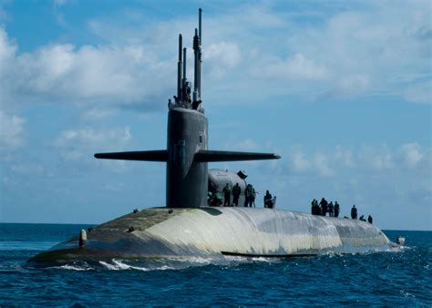 Female sailors have an extra two months to apply for submarine service