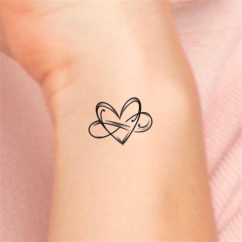 Infinity Heart Tattoo Meaning – neartattoos