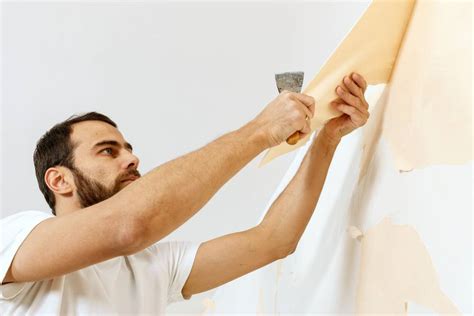 Wallpaper Removal Services | We Remove Wallpaper with Cleanliness