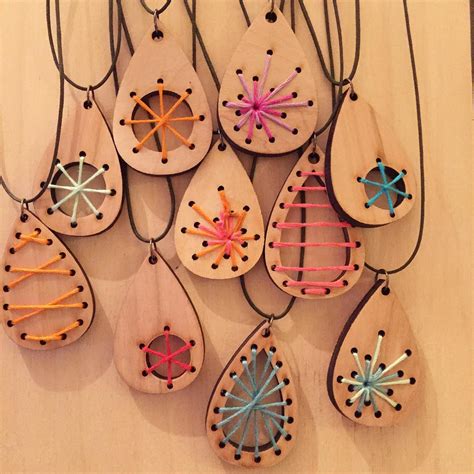 Laser Cut Wood Craft Jewelry Pendants Earrings DXF File Free Download - 3axis.co