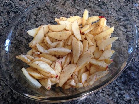The Honest Dietitian: Five Ingredient Gluten-Free Apple Crisp