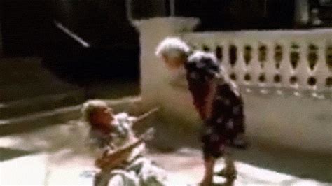 Granny Fight GIFs - Find & Share on GIPHY