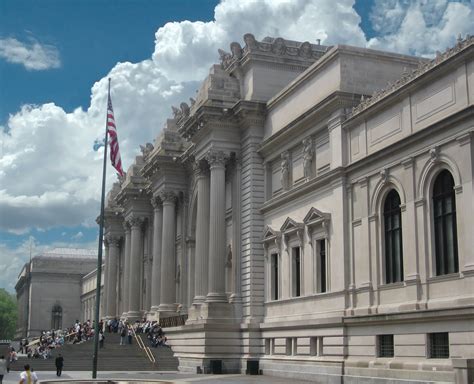 File:Image-Metropolitan Museum of Art entrance NYC NY.JPG - Wikipedia