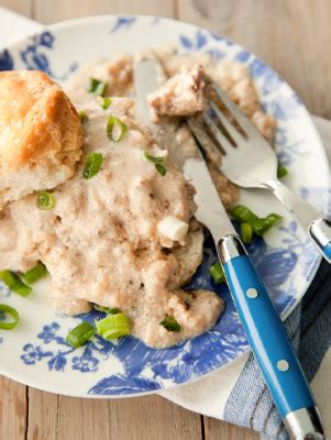 Country Fried Steak with Milk Gravy Recipe - Paula Deen